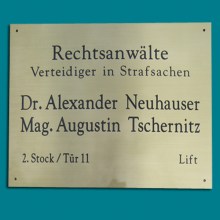 Firmen Schild Messing mit Tiefgravur