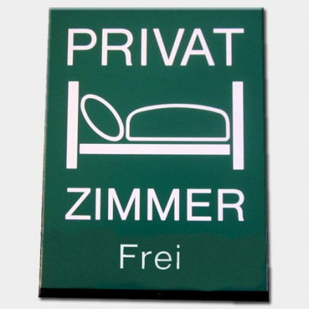 Hinweisschild für Zimmervermieter tiefgraviert